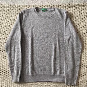 Virgin-wool sweater